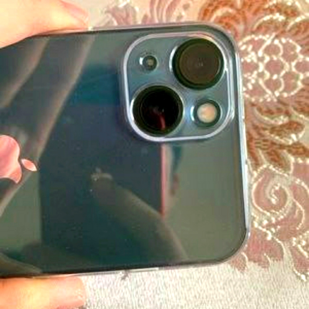 Iphone 13 pro max matte black unlocked 256 Gb (Used) (working)picture